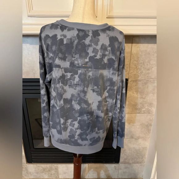 Mondetta Women's Printed Crewneck Active Sweatshirt Soft Gray Blue Size Large - Picture 2 of 11